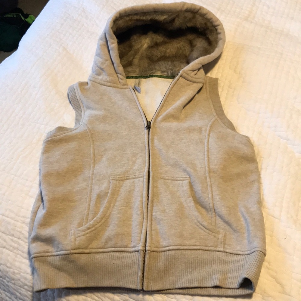 Old navy vest